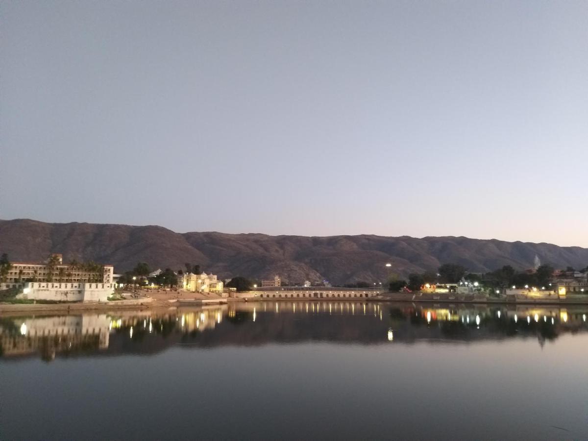 Mango Tree Resort Pushkar Esterno foto