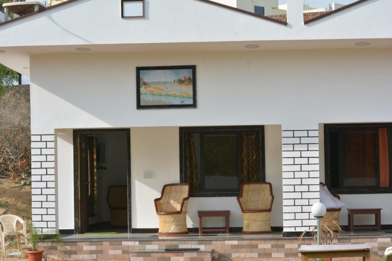 Mango Tree Resort Pushkar Esterno foto